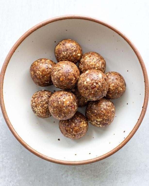 Walnut and Date Energy Bites
