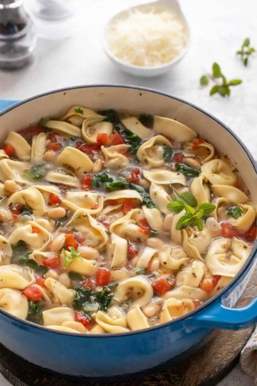 White Bean and Kale Creamy Tortellini Soup
