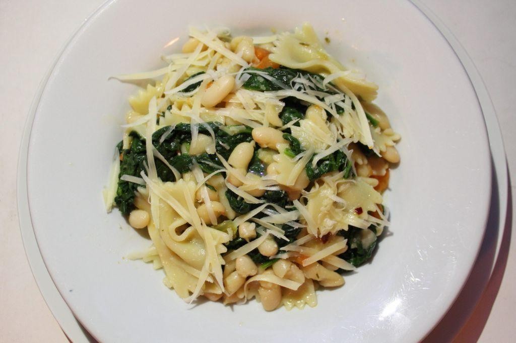 White Bean and Spinach Pasta