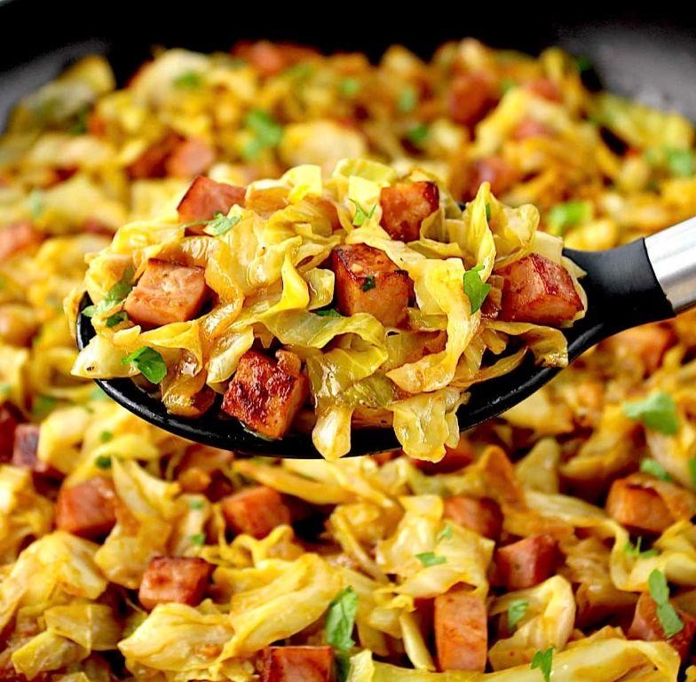 White Cabbage with Mustard and Ham