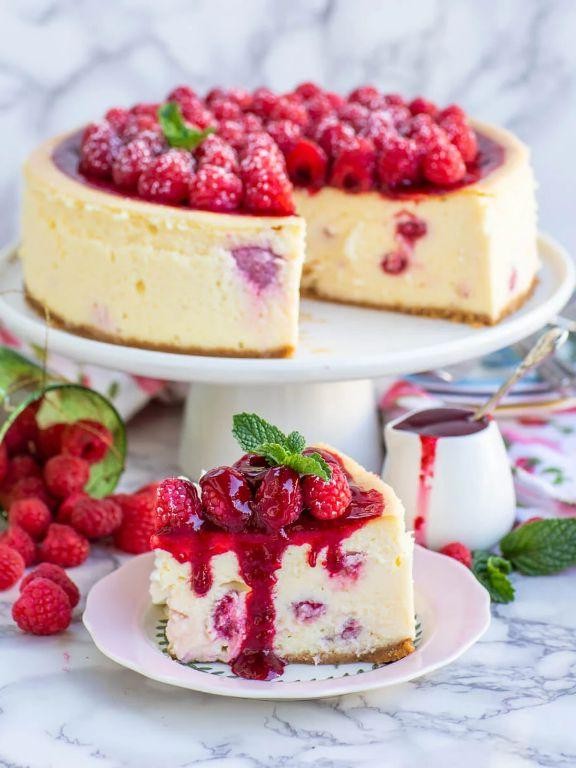 White Chocolate and Raspberry Cheesecake
