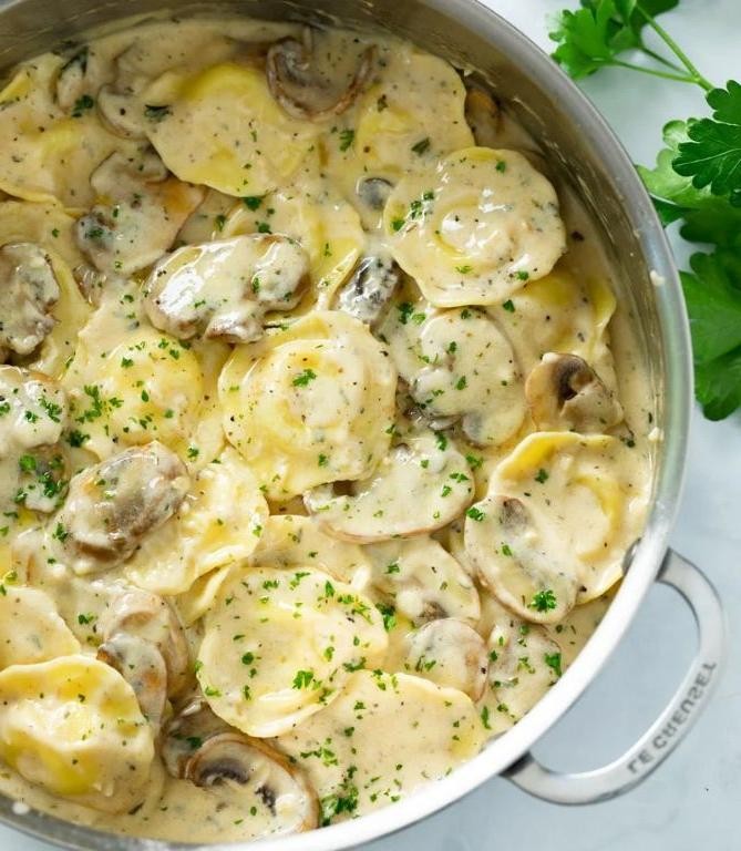 White Wine and Mushroom Crockpot Ravioli