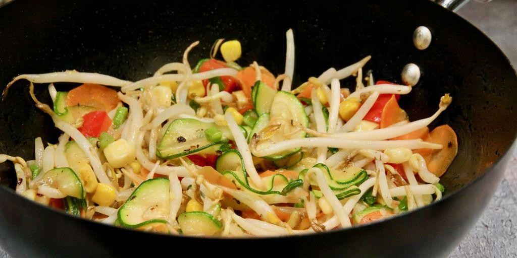 White Yam and Vegetable Stir-Fry