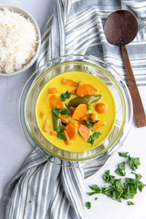 Whole Carrot Curry with Coconut Milk