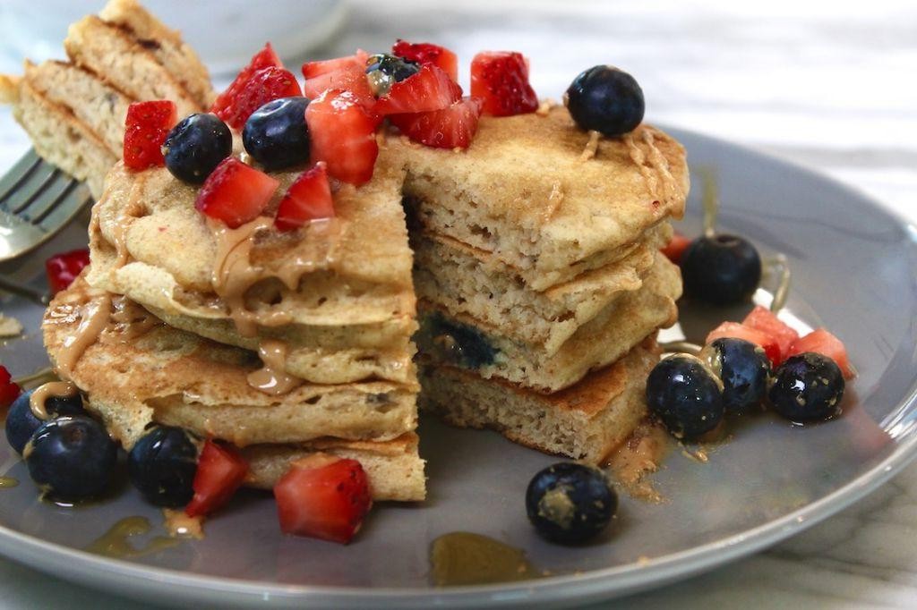 Whole Grain Pancakes with Fresh Fruit