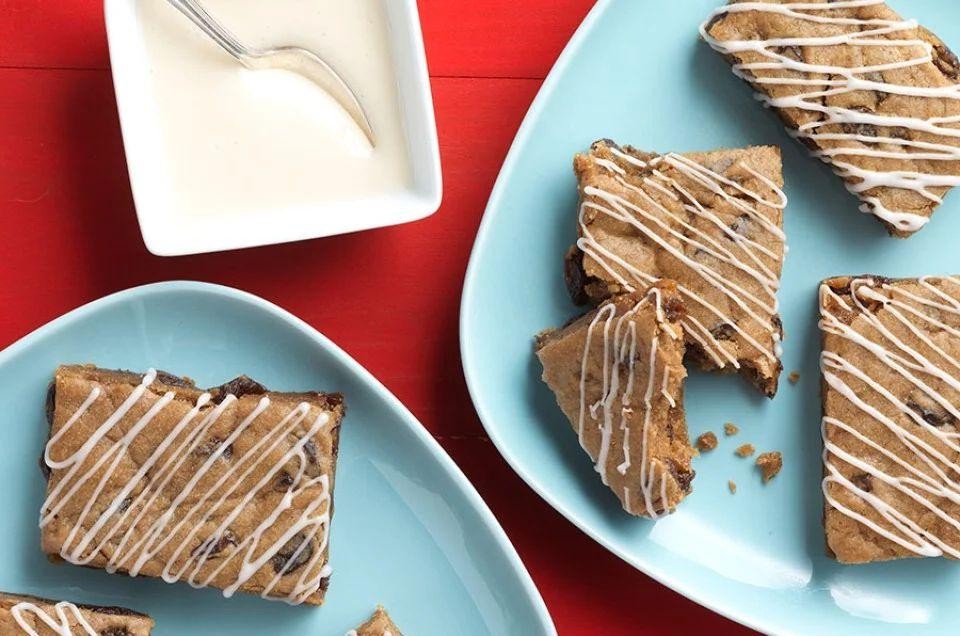 Whole Wheat Hermit Cookie Bars