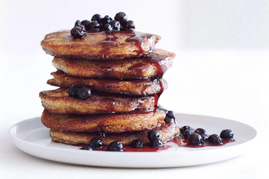 Wild Blueberry Pancakes with Maple Syrup
