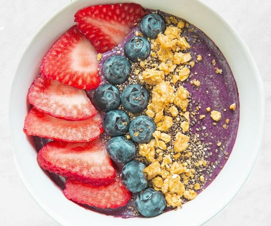 Wild Blueberry Smoothie Bowl