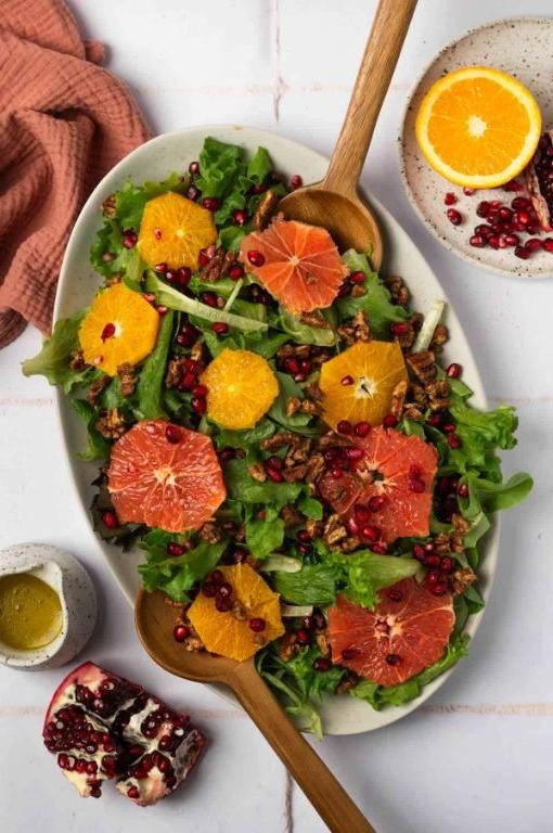 Winter Citrus & Pomegranate Salad