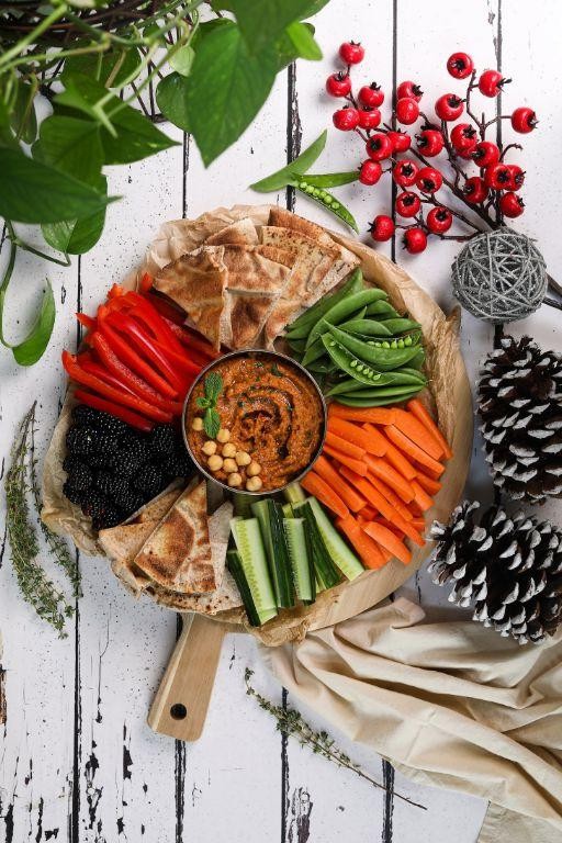 Winter Vegetable Platter with Roasted Red Pepper Dip