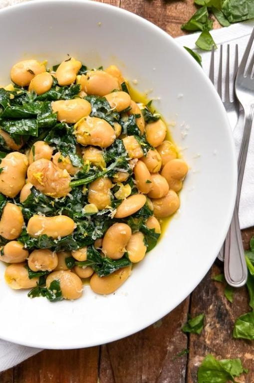 Yellow Bean and Spinach Sauté with Feta