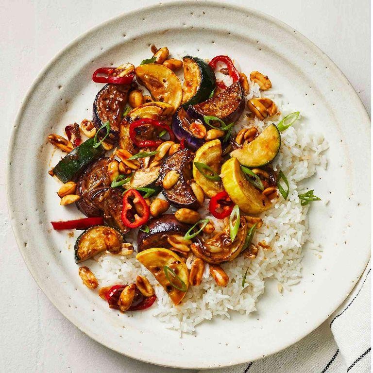 Yellow Squash and Eggplant Stir-Fry