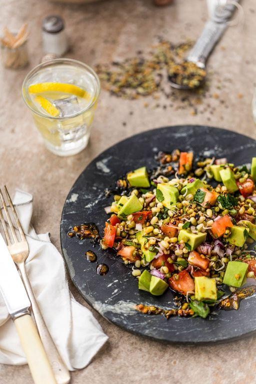 Zesty Beansprouts and Avocado Salad