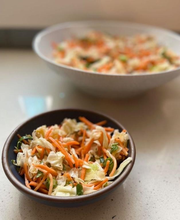Zesty Cabbage and Carrot Salad with Injera