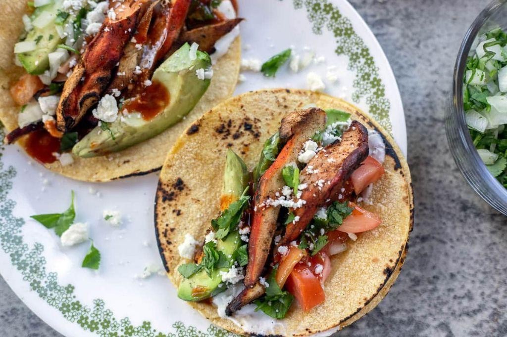 Zesty Chicken and Mushroom Tacos