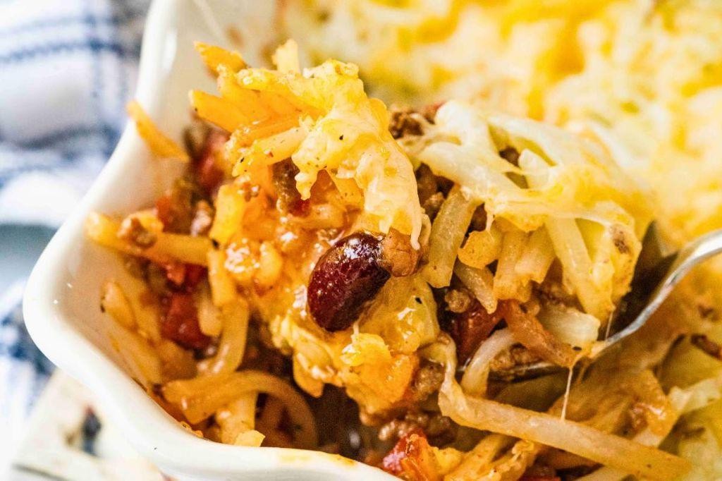 Zesty Chili Hamburger and Hash Brown Casserole