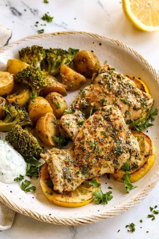 Zesty Lemon Garlic Chicken Thighs