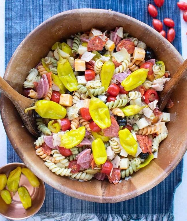 Zesty Pepperoncini Pasta Salad