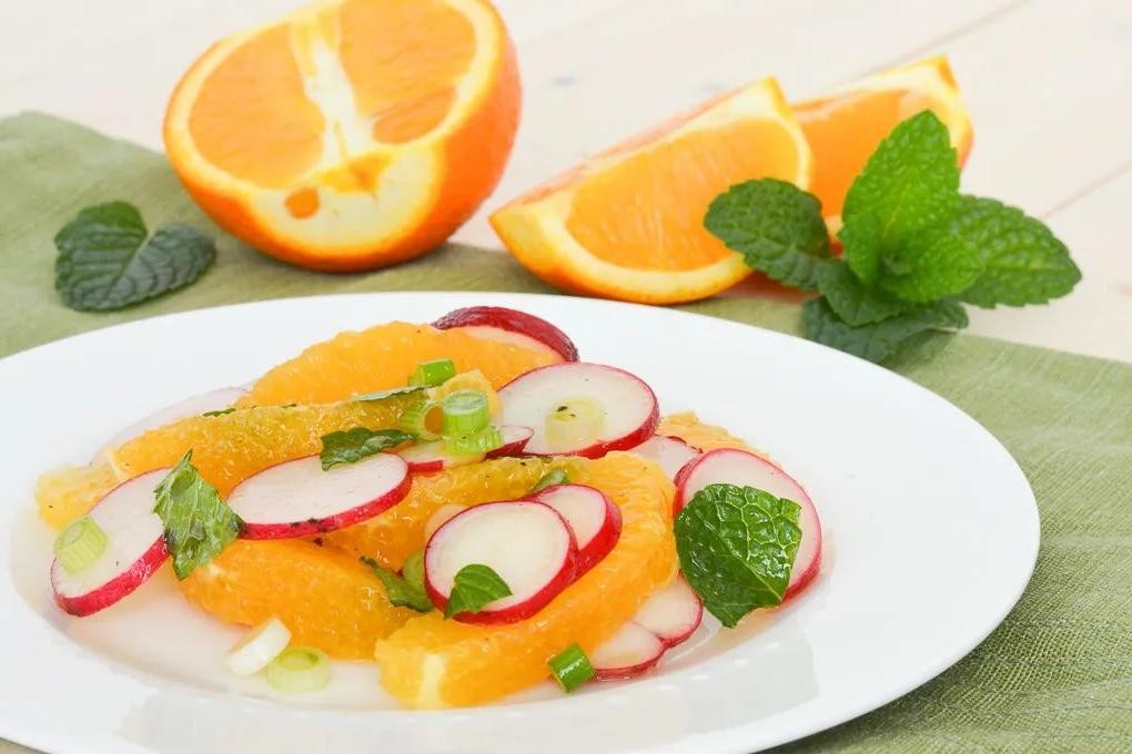 Zesty Radish and Orange Salad with Mint