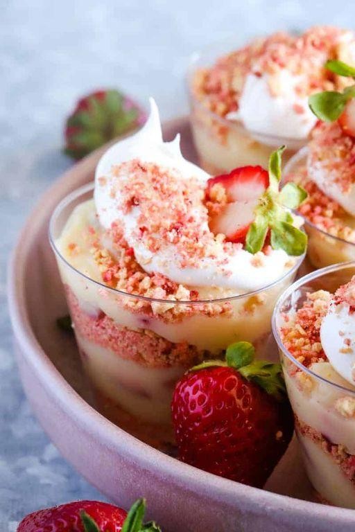 5-Minute Strawberry Shortcake Cups