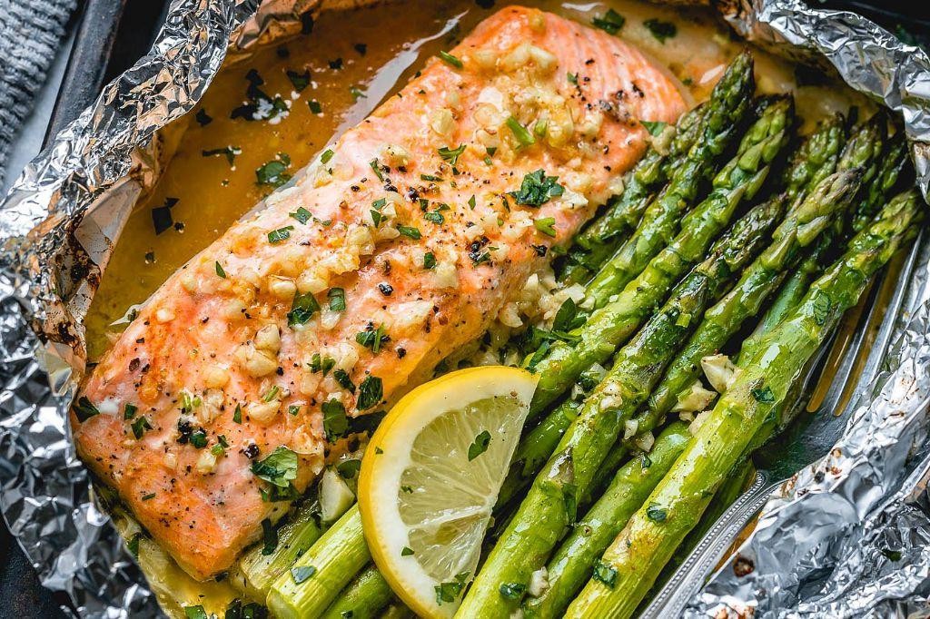 Alaskan Salmon and Asparagus Foil Packets