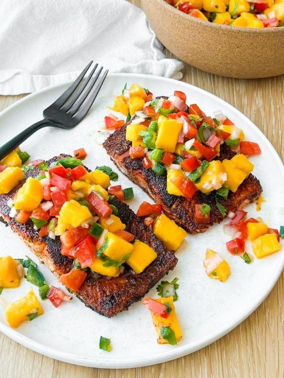 Alaskan Salmon and Mango Salsa