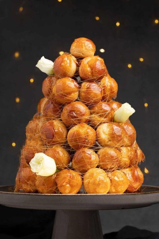 Almond Cream Croquembouche