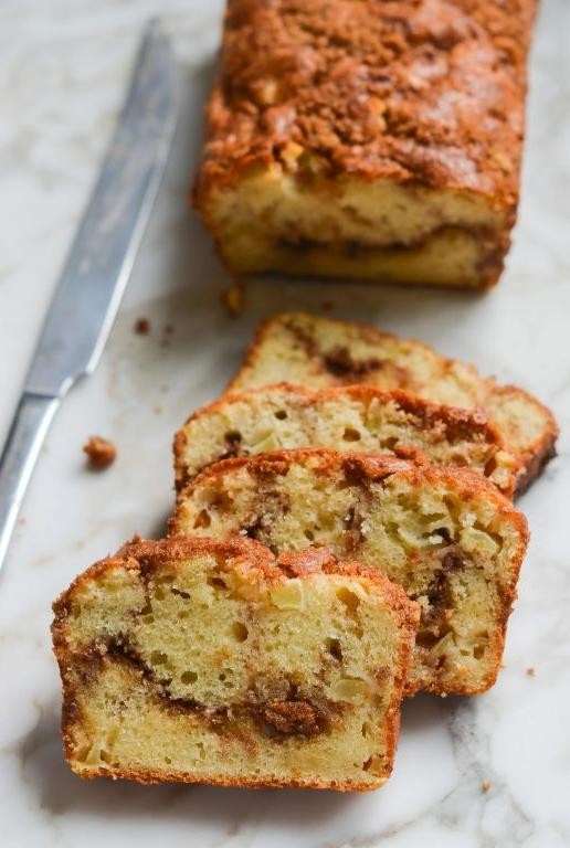 Apple Banana Bread with Cinnamon Swirl