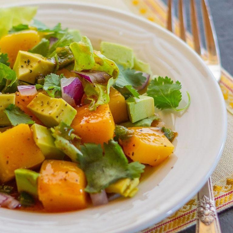 Avocado and Mango Summer Salad