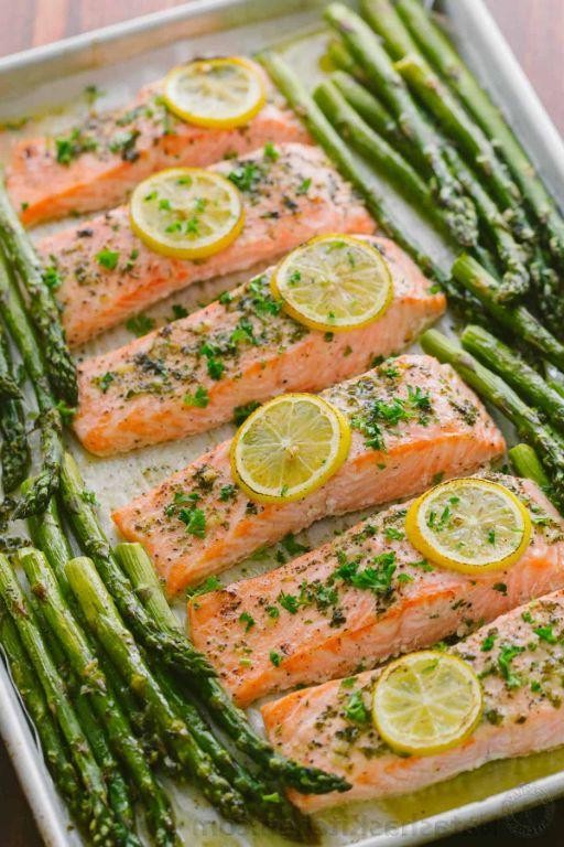Baked Salmon with Asparagus