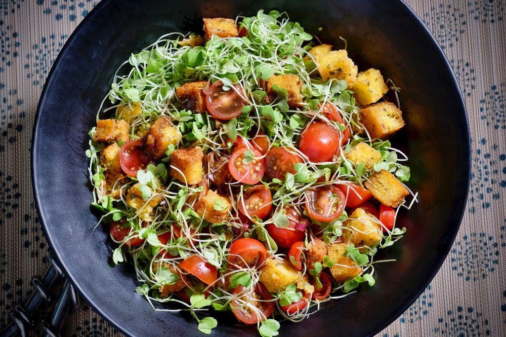 Balsamic Vinegar Croutons