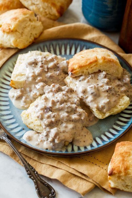 Biscuits with Sausage Gravy