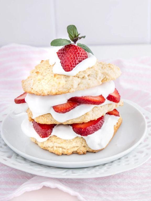 Bisquick Strawberry Shortcake Delight