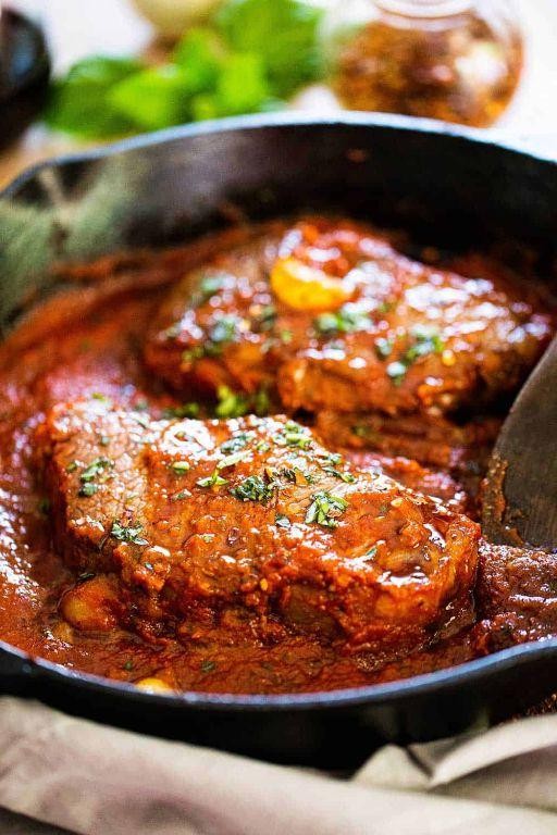 Boston Butt Steak with Tomato Basil Salsa