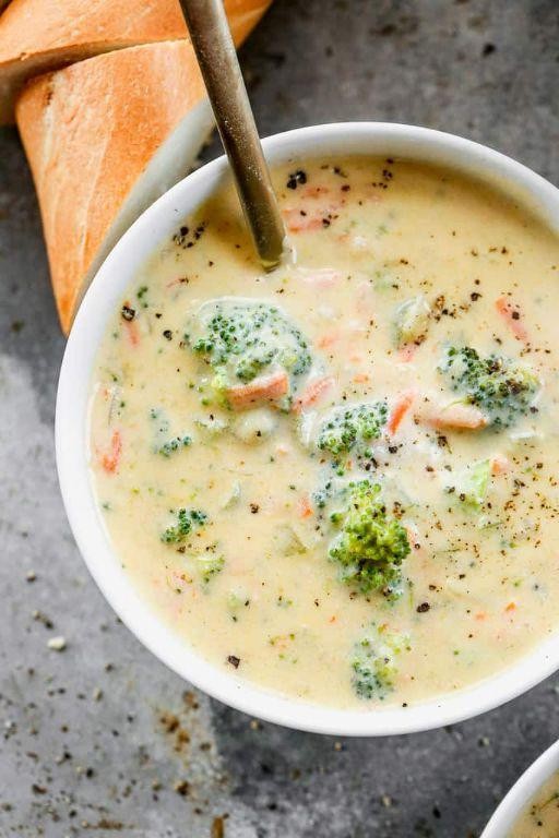 Broccoli and Cheddar Cheese Soup