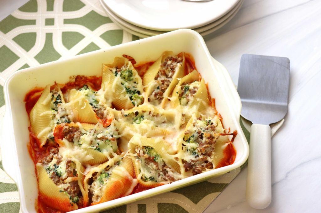 Broccoli and Italian Sausage Stuffed Shells
