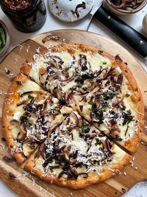 Burrata Pizza with Caramelized Onions