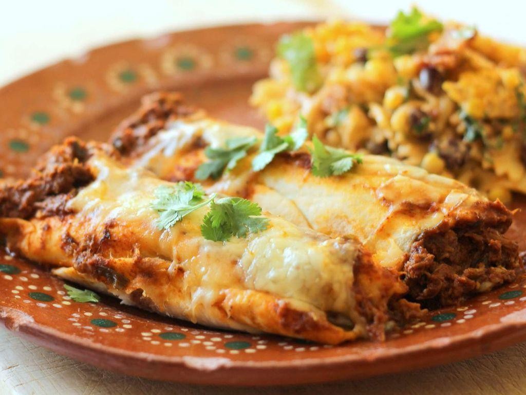 Carne Picada Enchiladas with Red Sauce