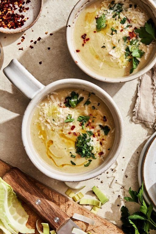 Cauliflower and Leek Soup