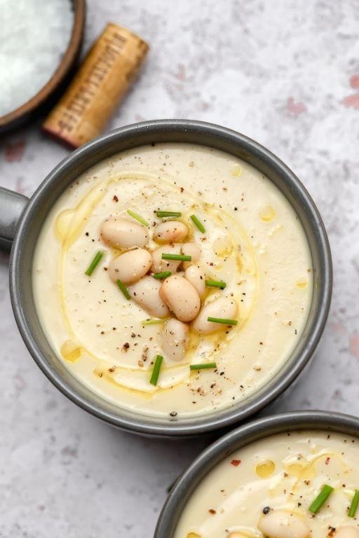 Cauliflower and White Bean Cream Soup