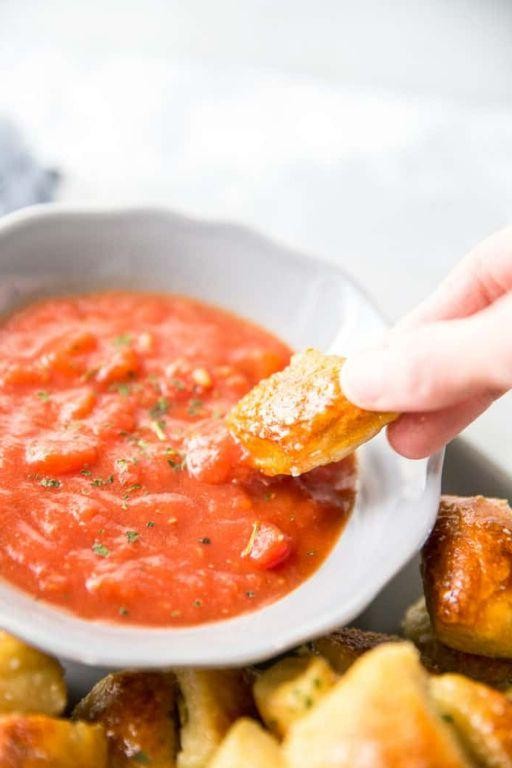 Cheesy Marinara Dip for Pretzels