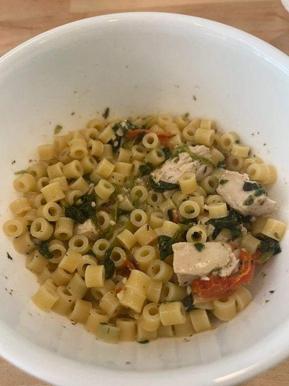 Chicken Ditalini Pasta with Sundried Tomatoes