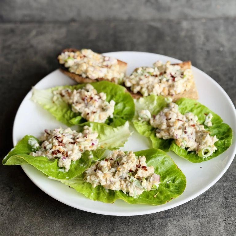Chickpea and Tuna Lettuce Cups