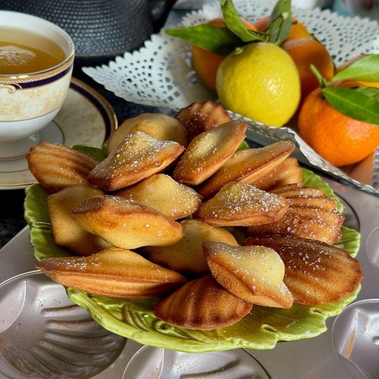 Classic French Lemon Madeleines