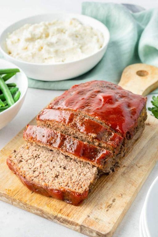 Classic Homestyle Meatloaf
