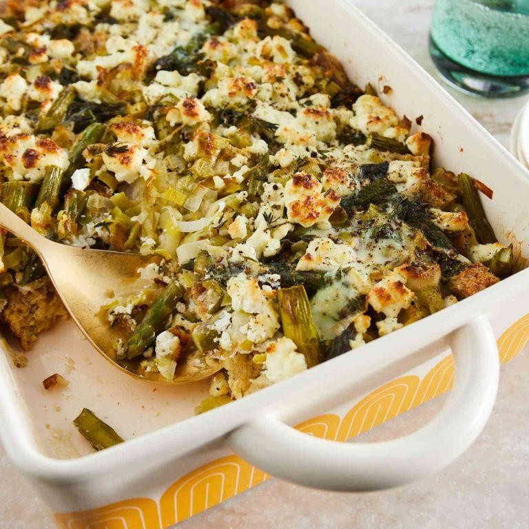 Cottage Cheese and Asparagus Breakfast Strata