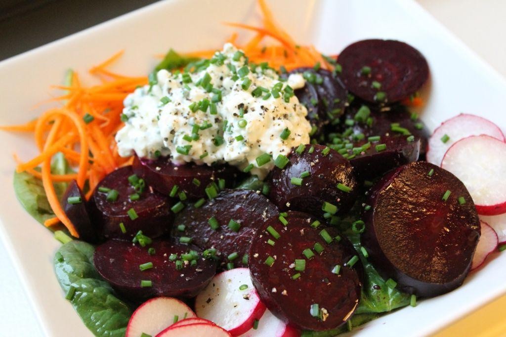 Cottage Cheese and Beetroot Salad