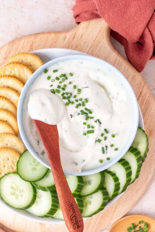 Cottage Cheese and Roasted Garlic Dip