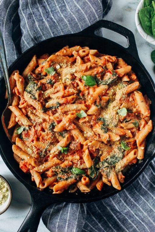 Creamy Marinara and Spinach Pasta