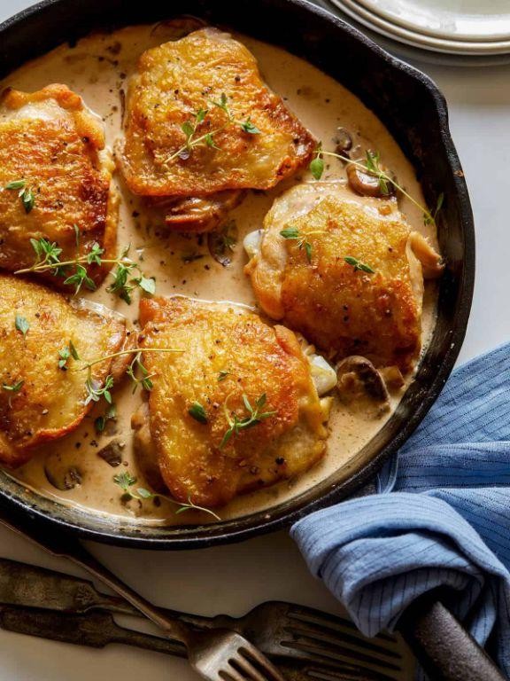 Crispy Chicken Thighs with Mushroom Gravy